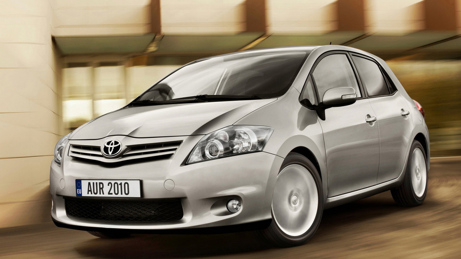 Обновленный Тойота Аурис