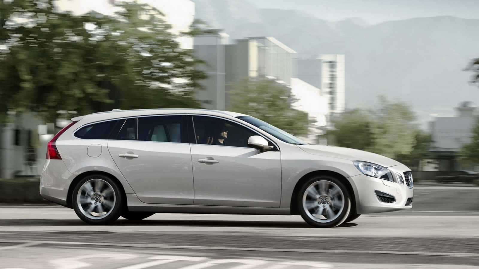 Новый Вольво В60 универсал