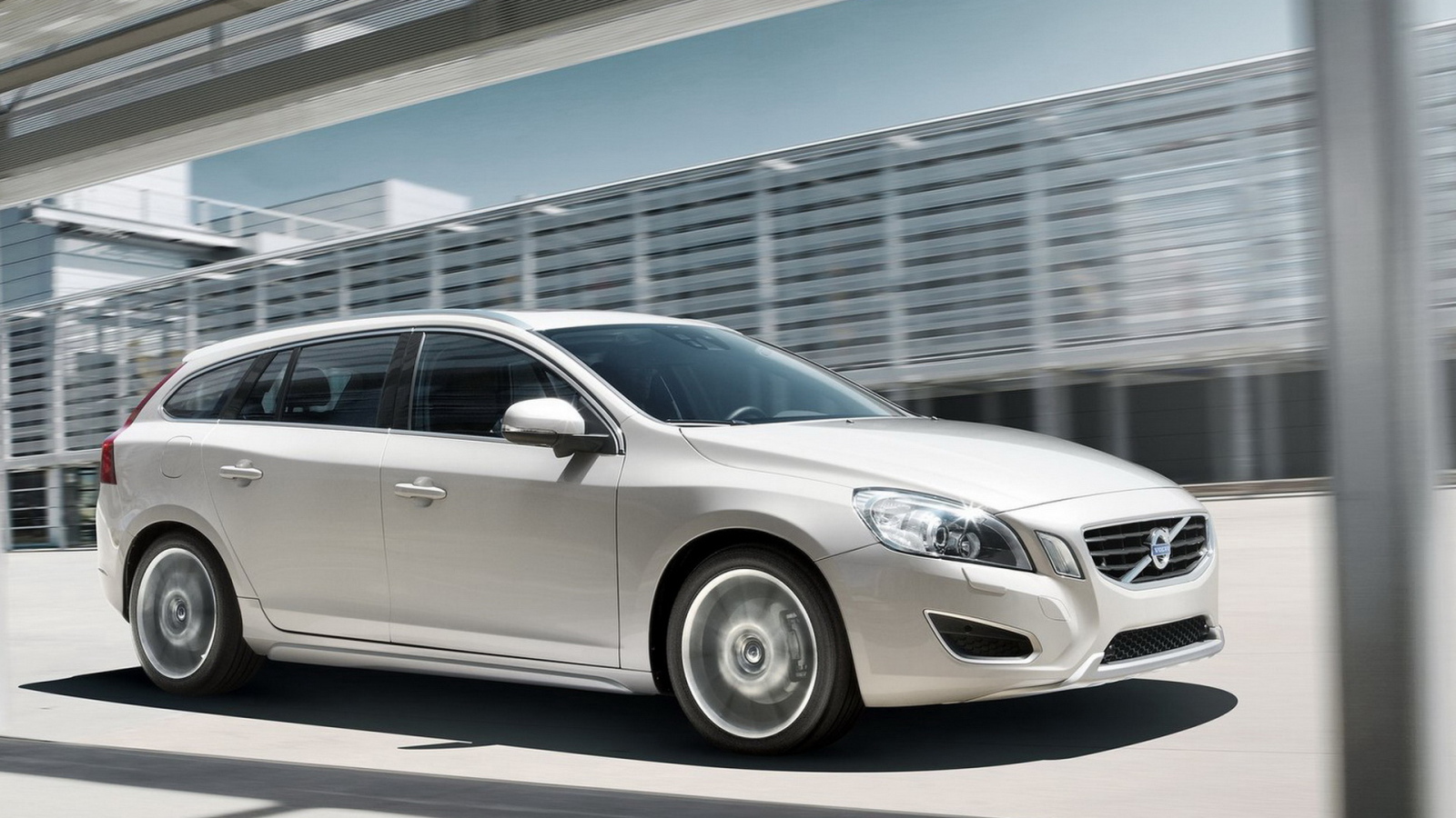 Вольво В60