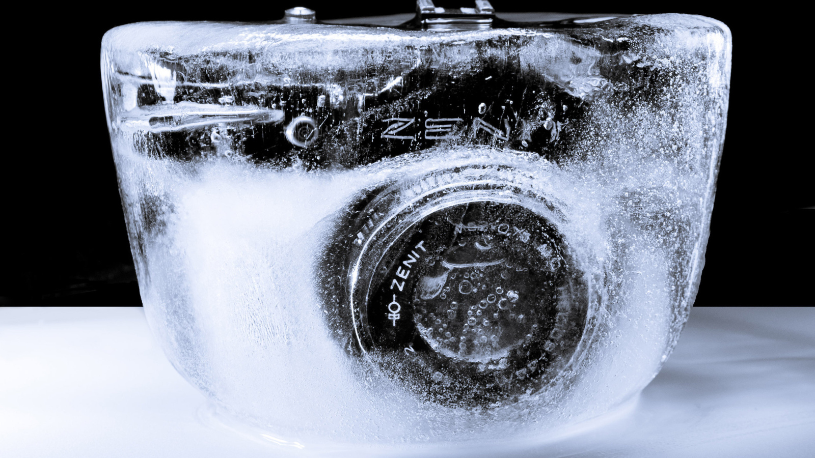 Замороженный фотоаппарат