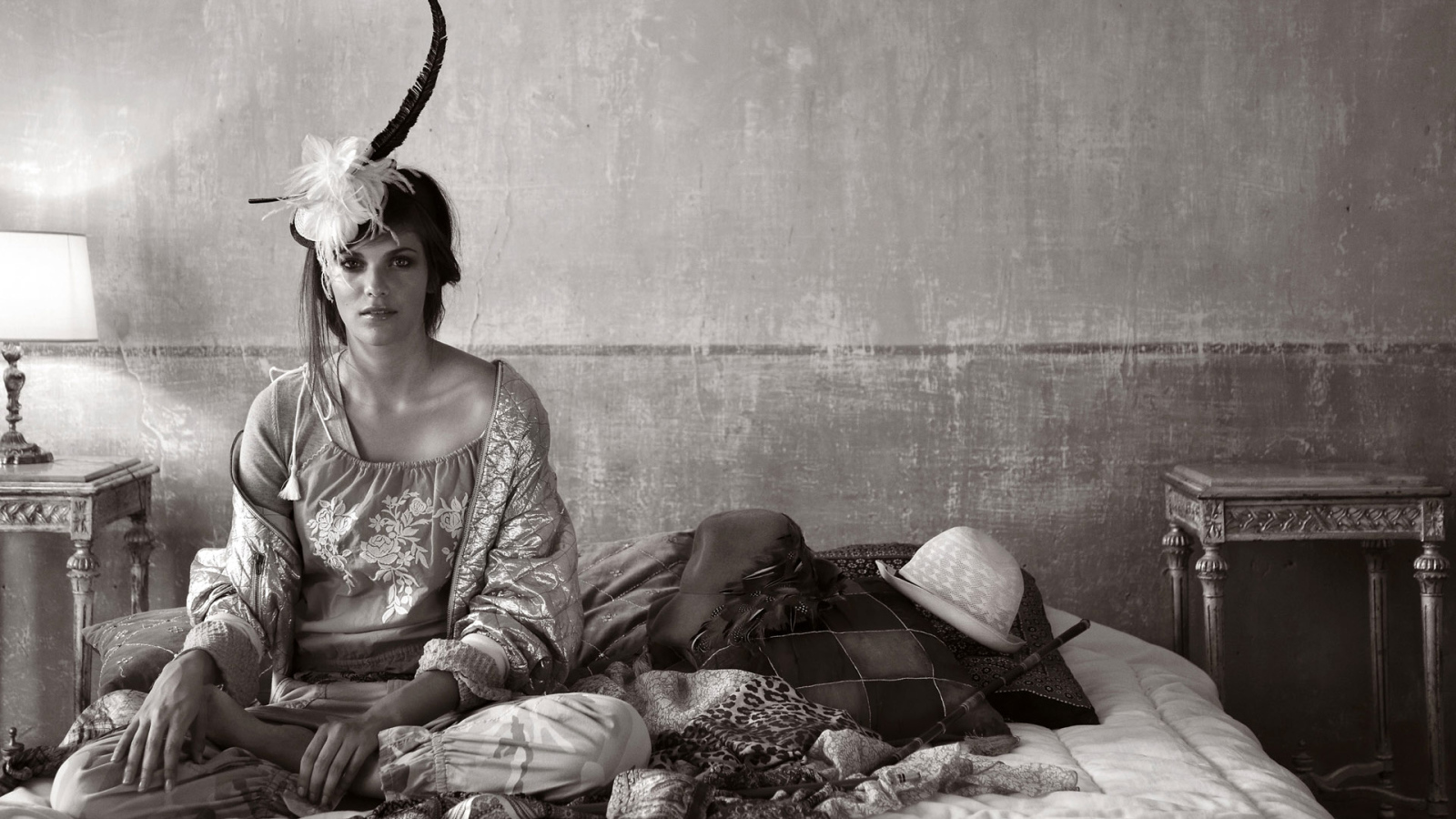 Девушка ретро