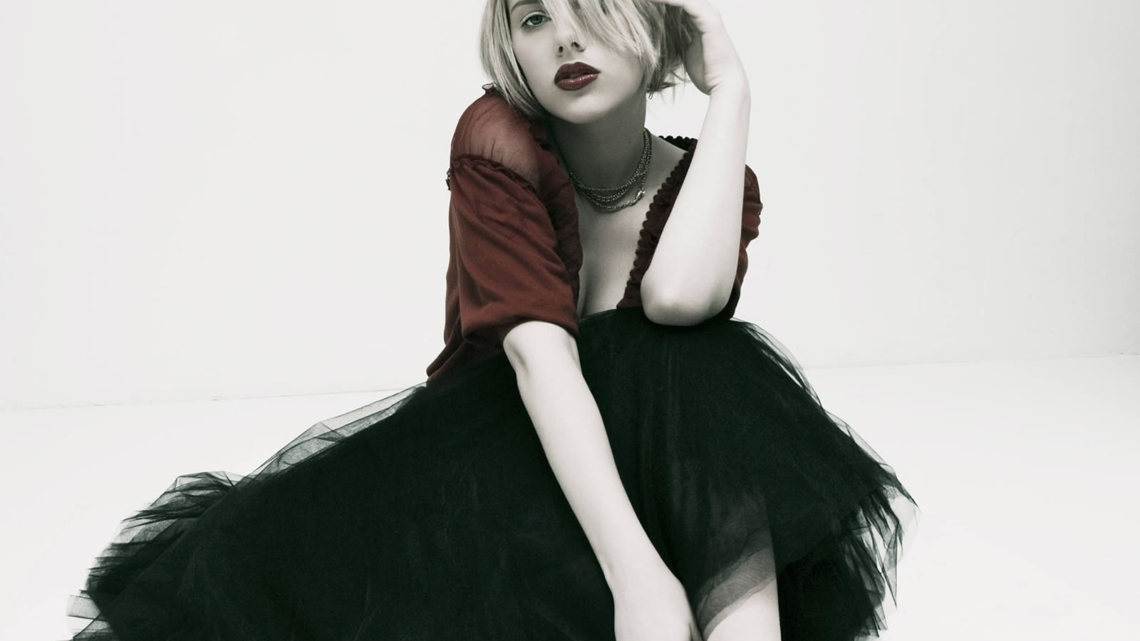 Скарлет Йохансон в платье