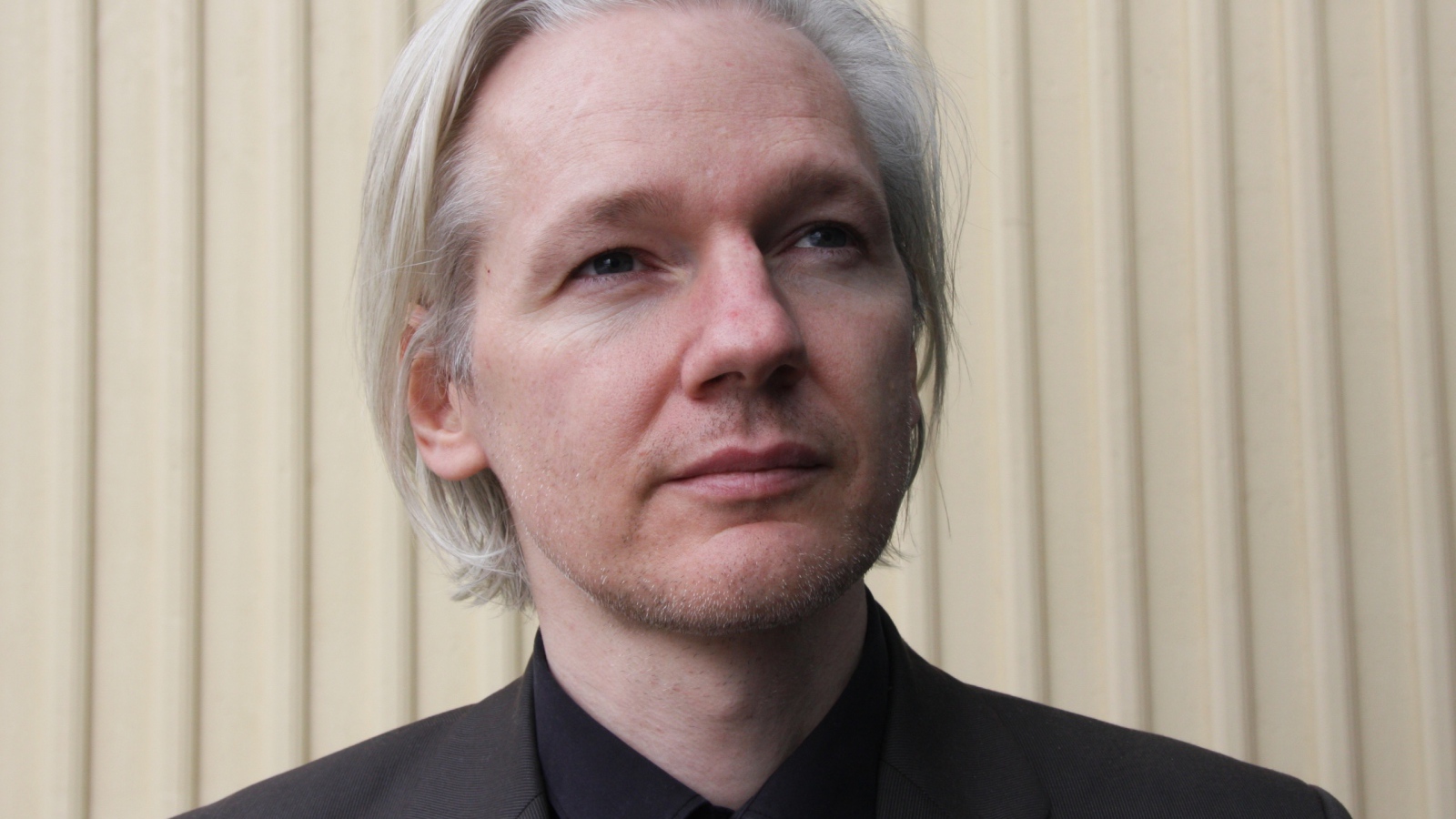 Джулиан Ассанж Wikileaks