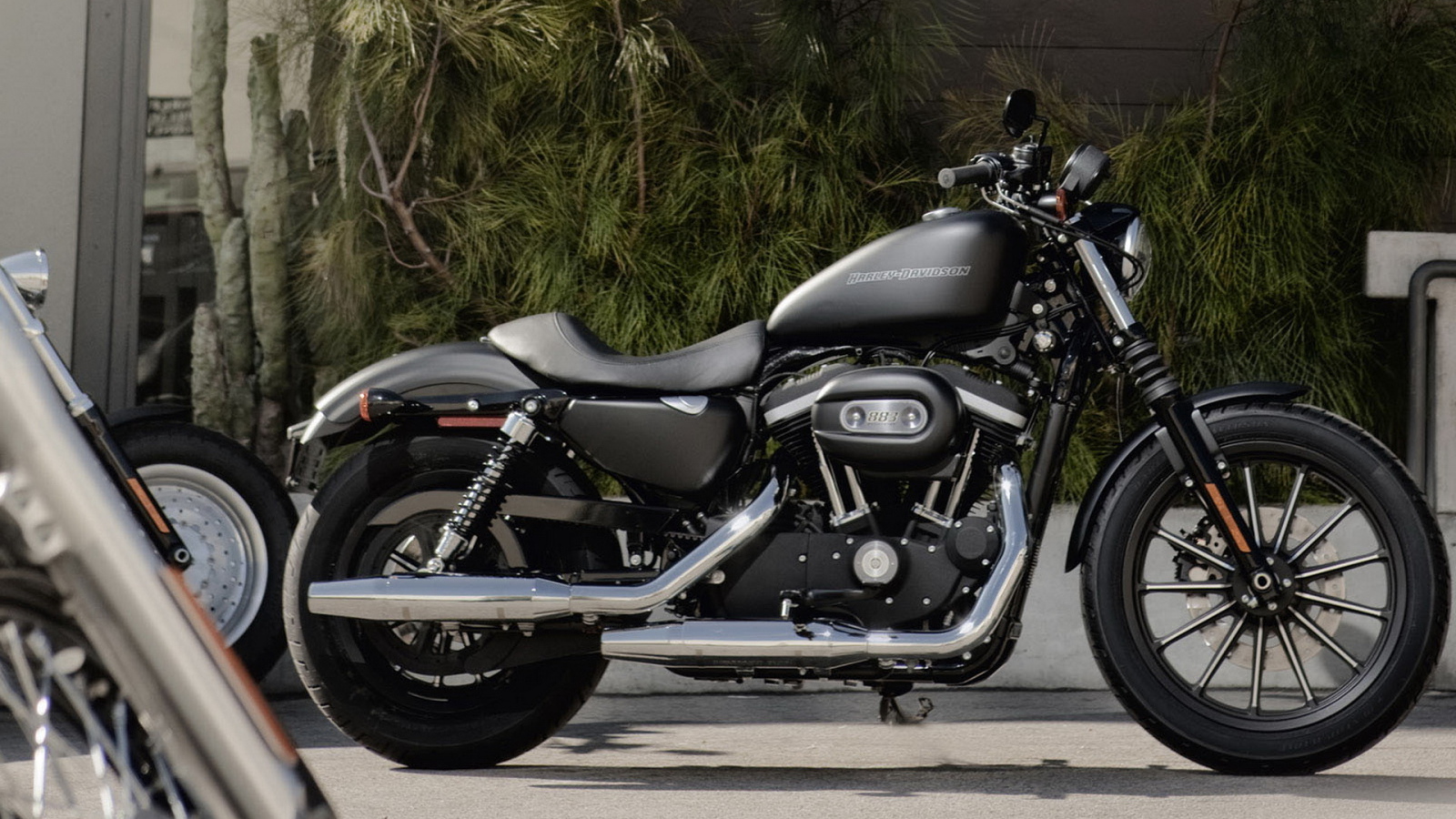 Харлей Девидсон 883