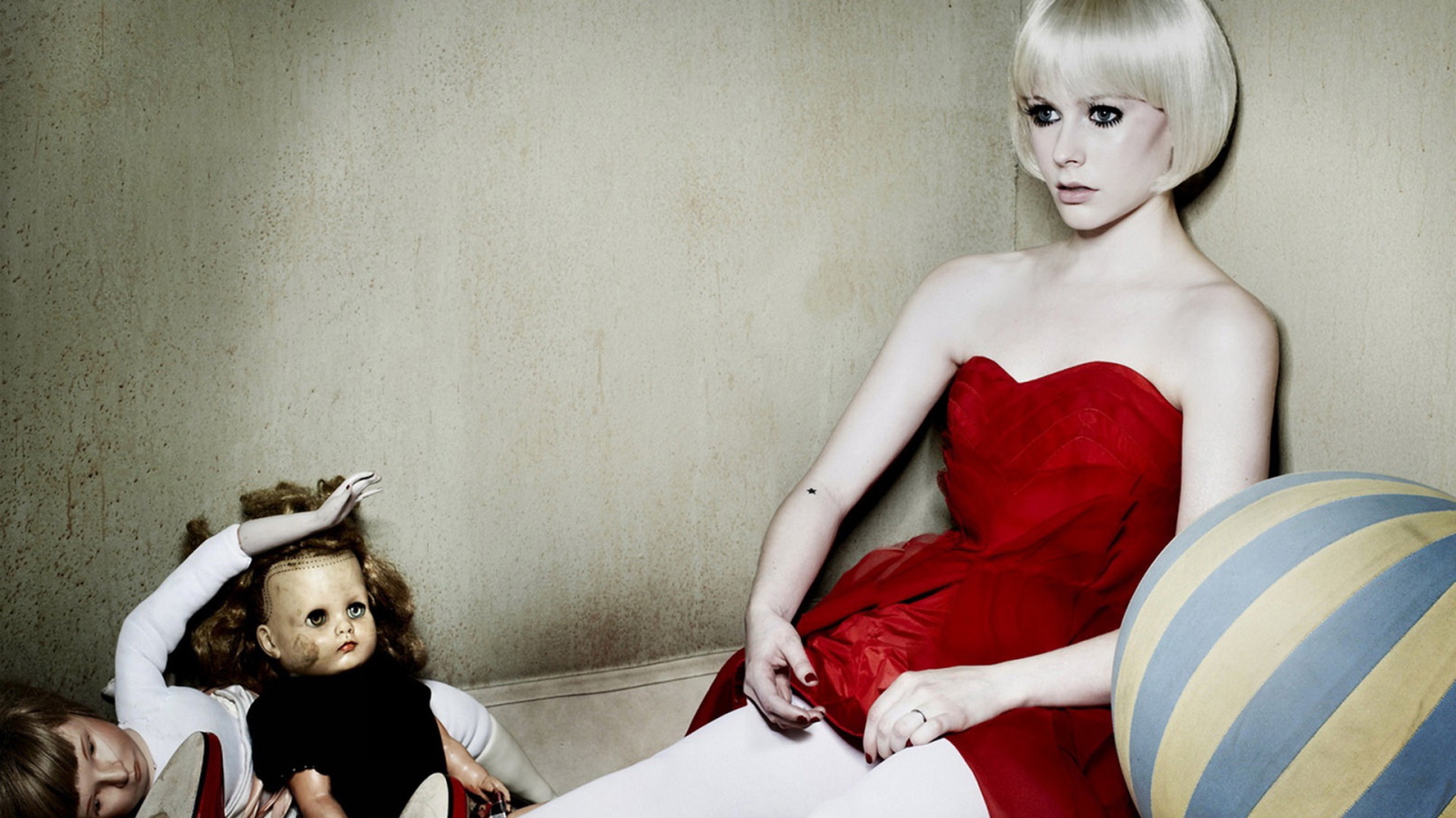 Аврил Лавидж - игрушка