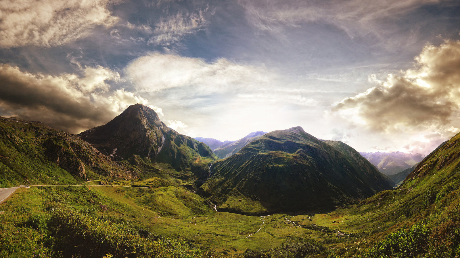 Гористая долина