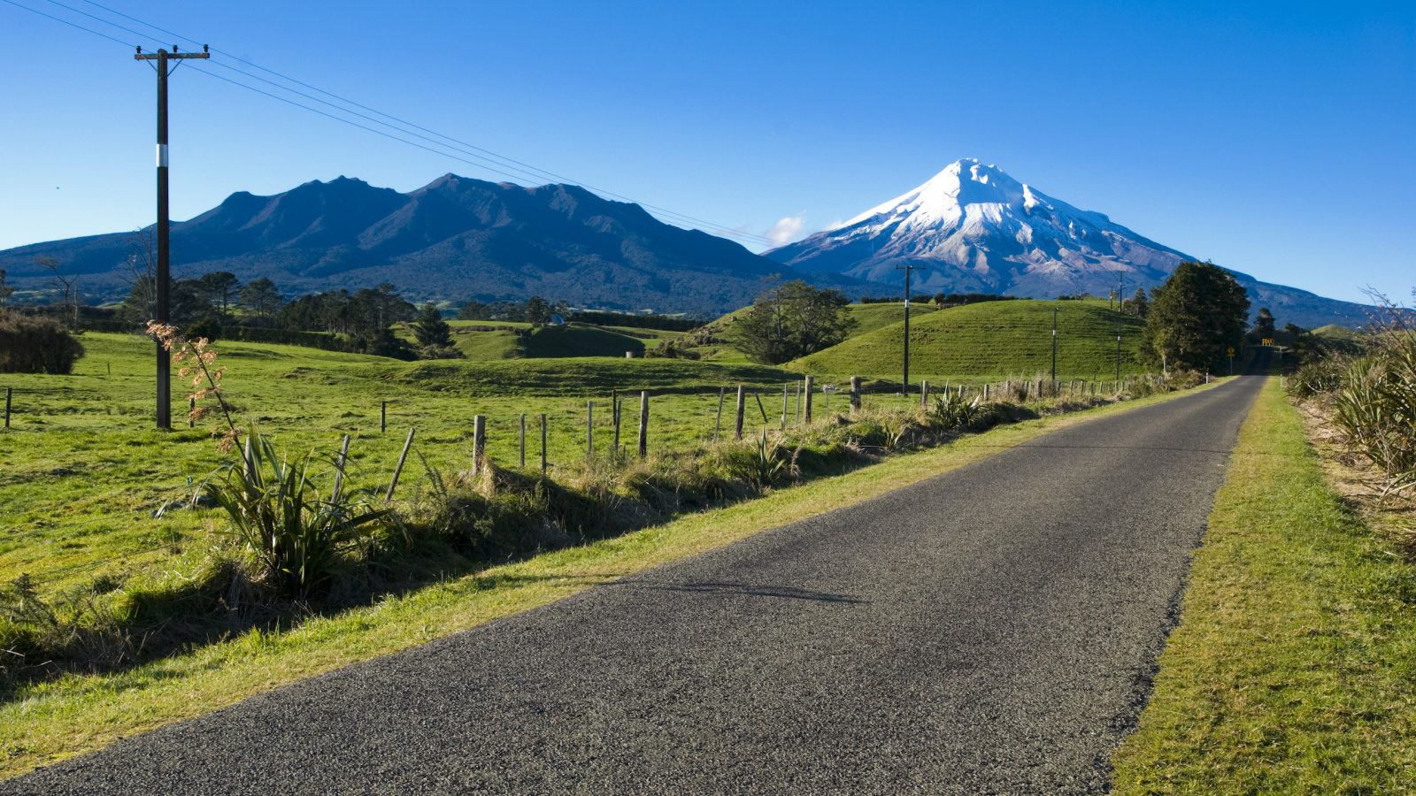 Дорога, Горы, Синее небо