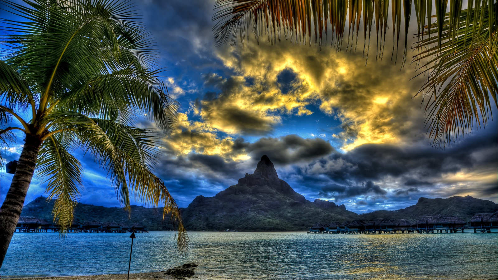 Пляж на закате