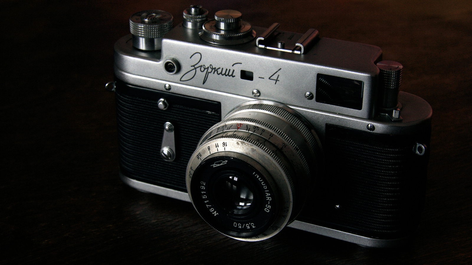 Старый фотоаппарат