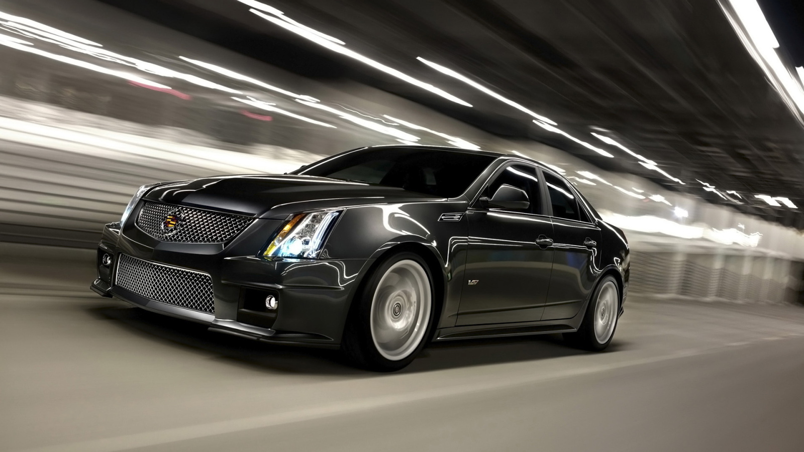 Cadillac-CTS-V-Sport-Sedan
