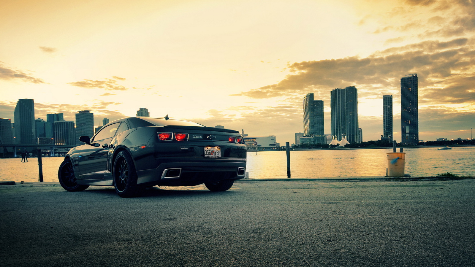 sports Chevrolet-Camaro