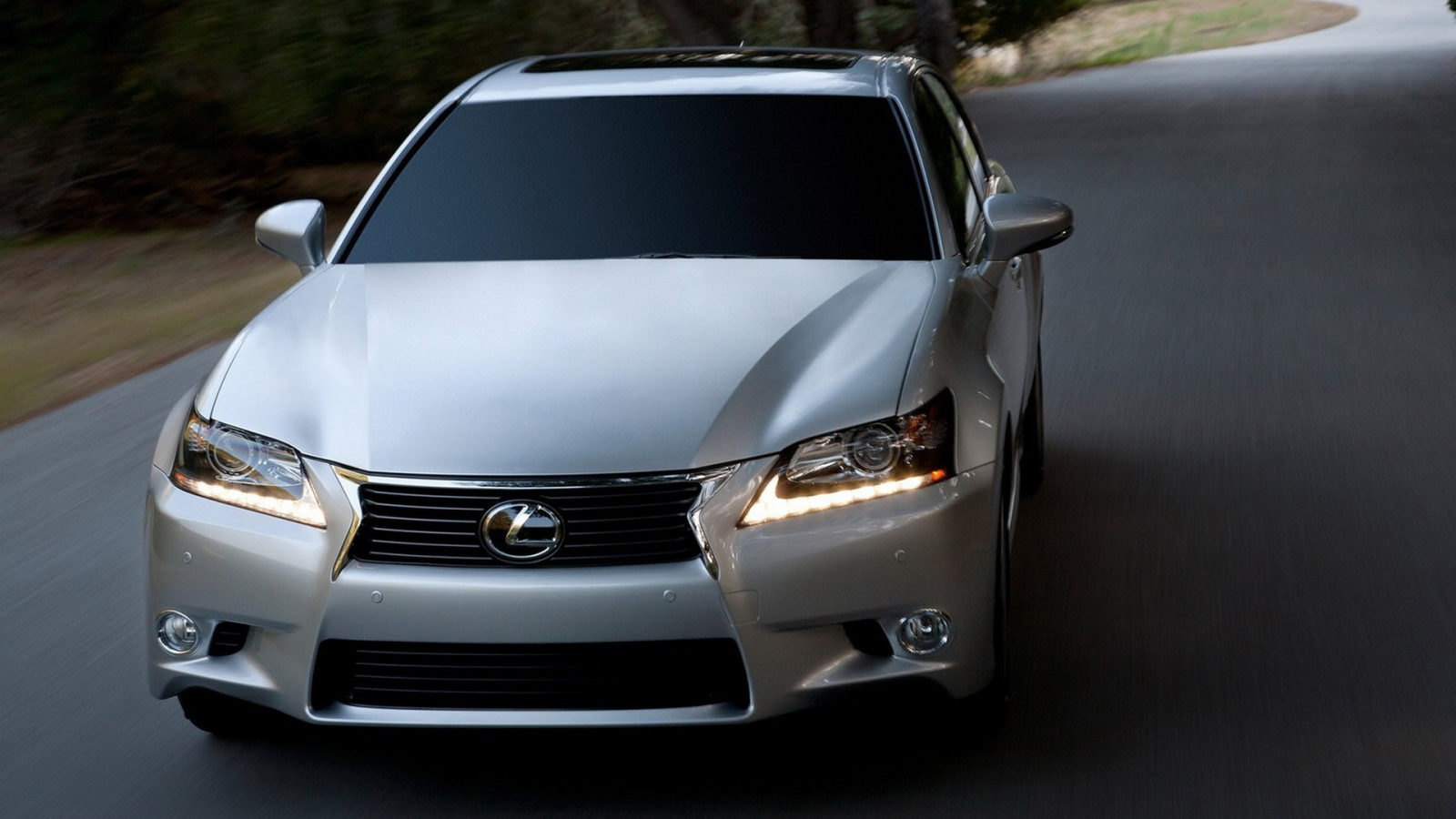 новый Lexus-GS 350