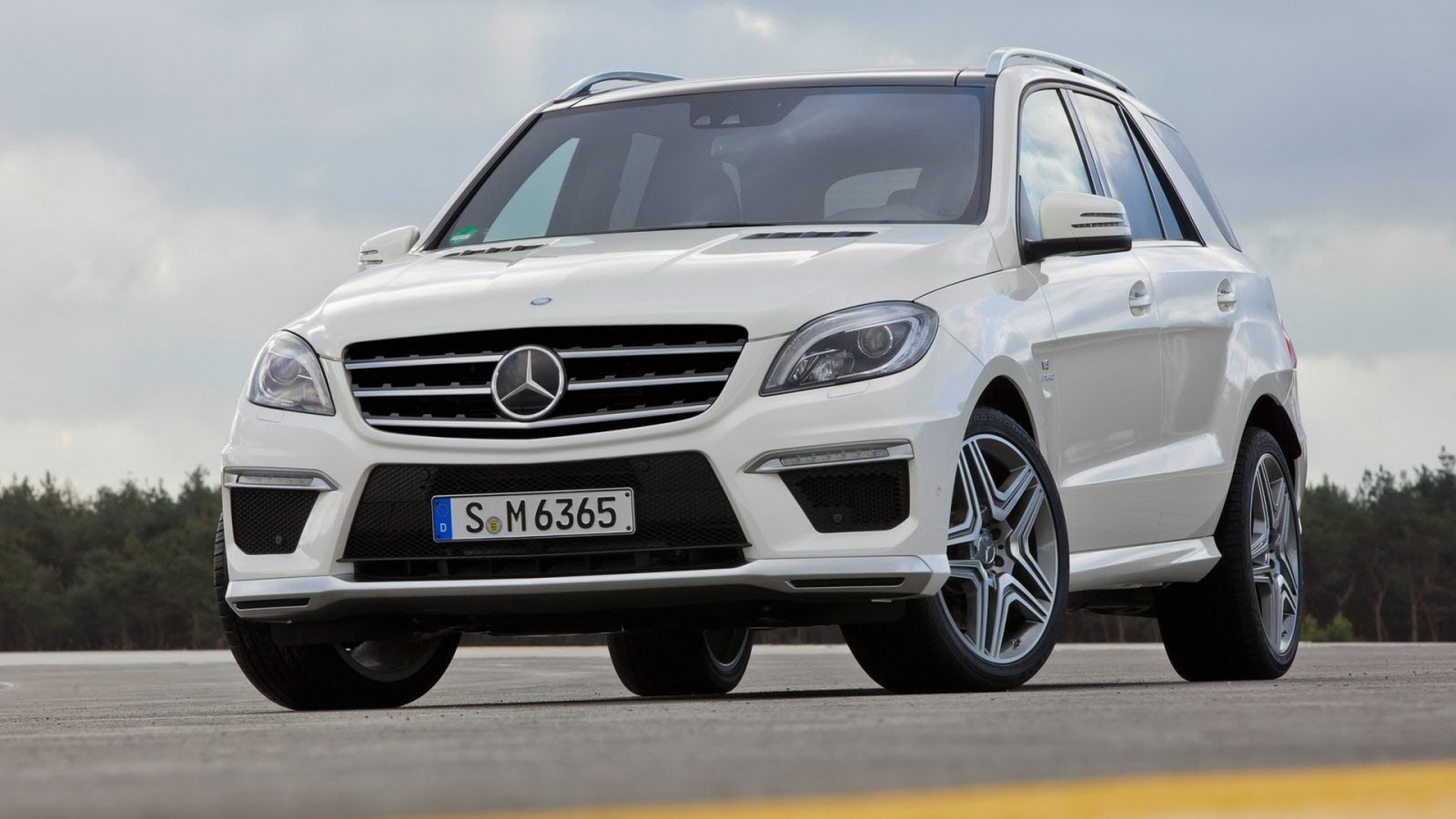 Mercedes-Benz-ML63