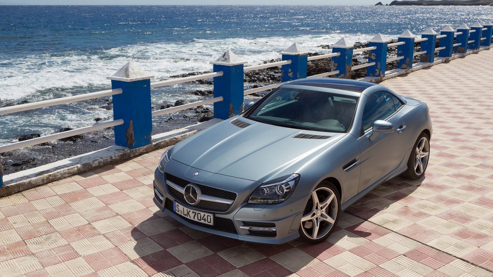 Mercedes-Benz-SLK350