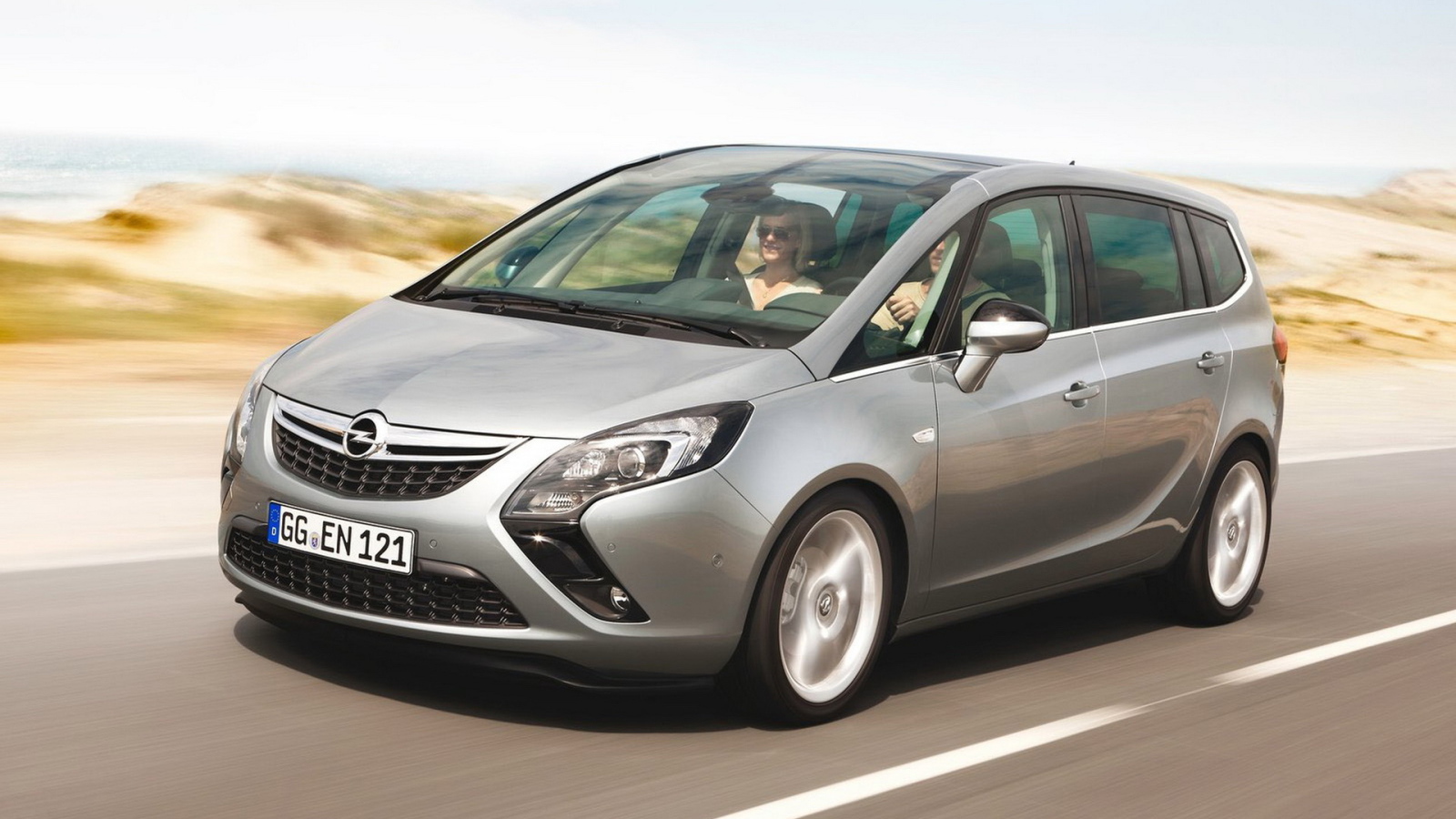 2012 Opel-Zafira Tourer