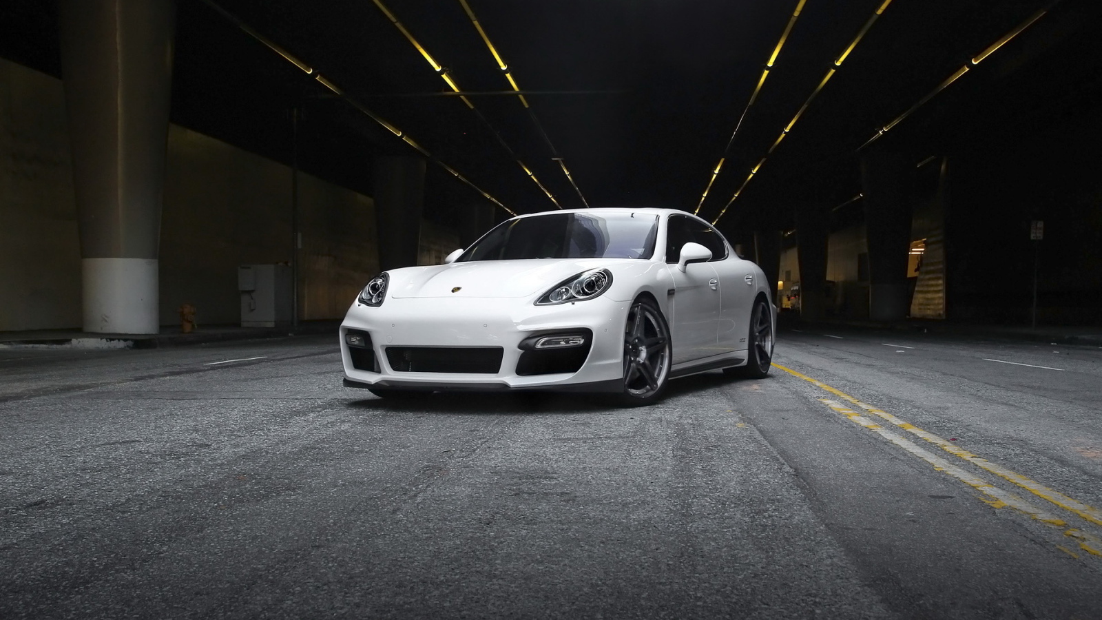 Vorsteiner-Porsche-V-PT-Panamera