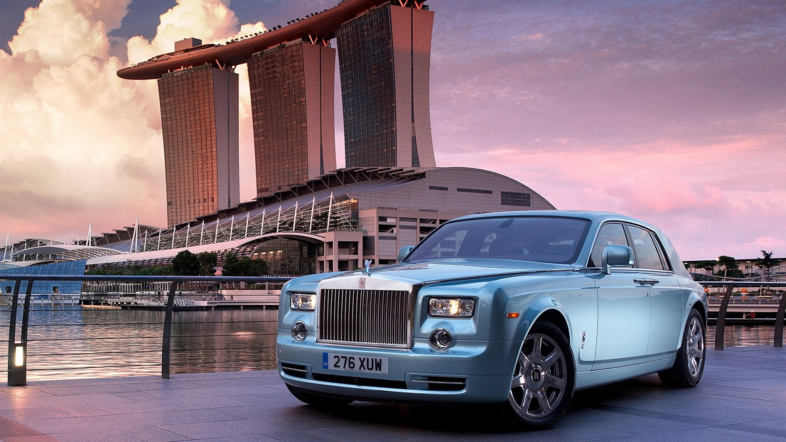 Rolls-Royce-102EX Electric Concept