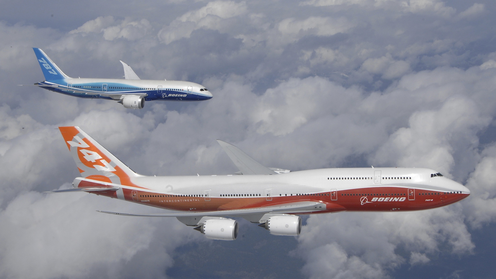 Boeing 747 and Boeing 787
