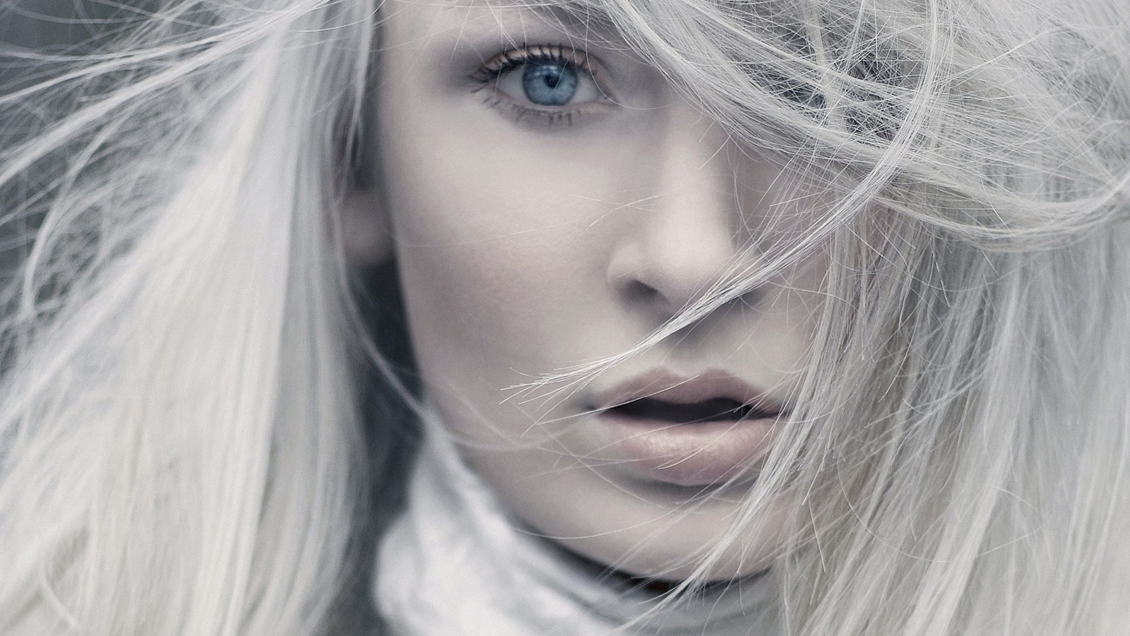 Настоящая блондинка