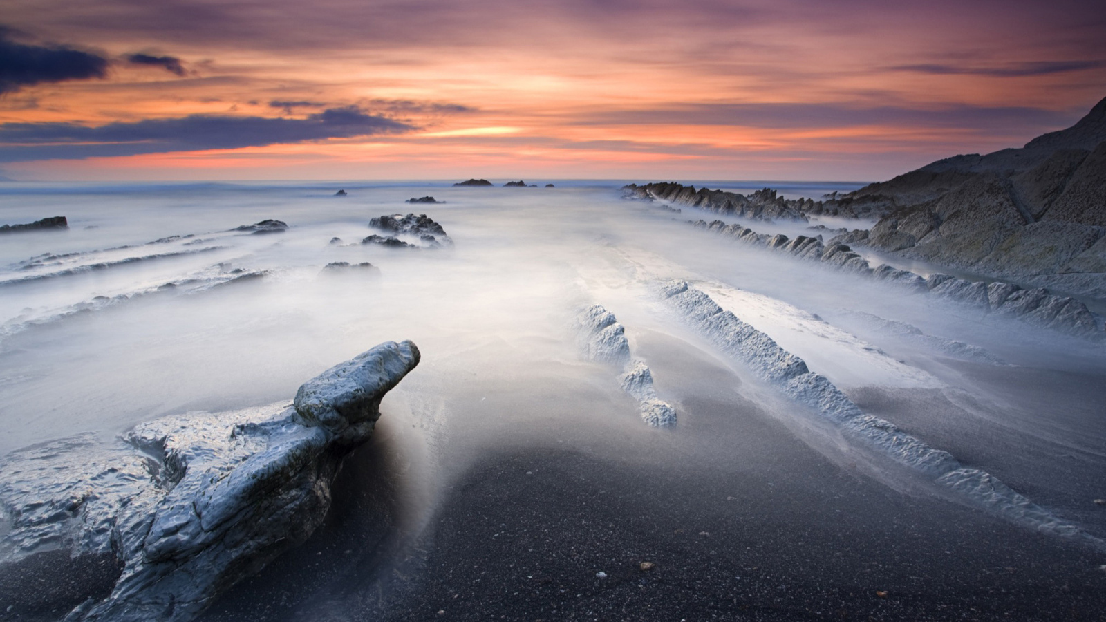 Морской берег