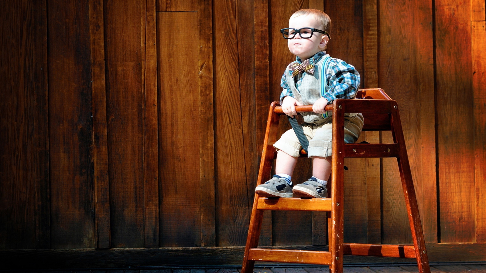 Мальчик в очках