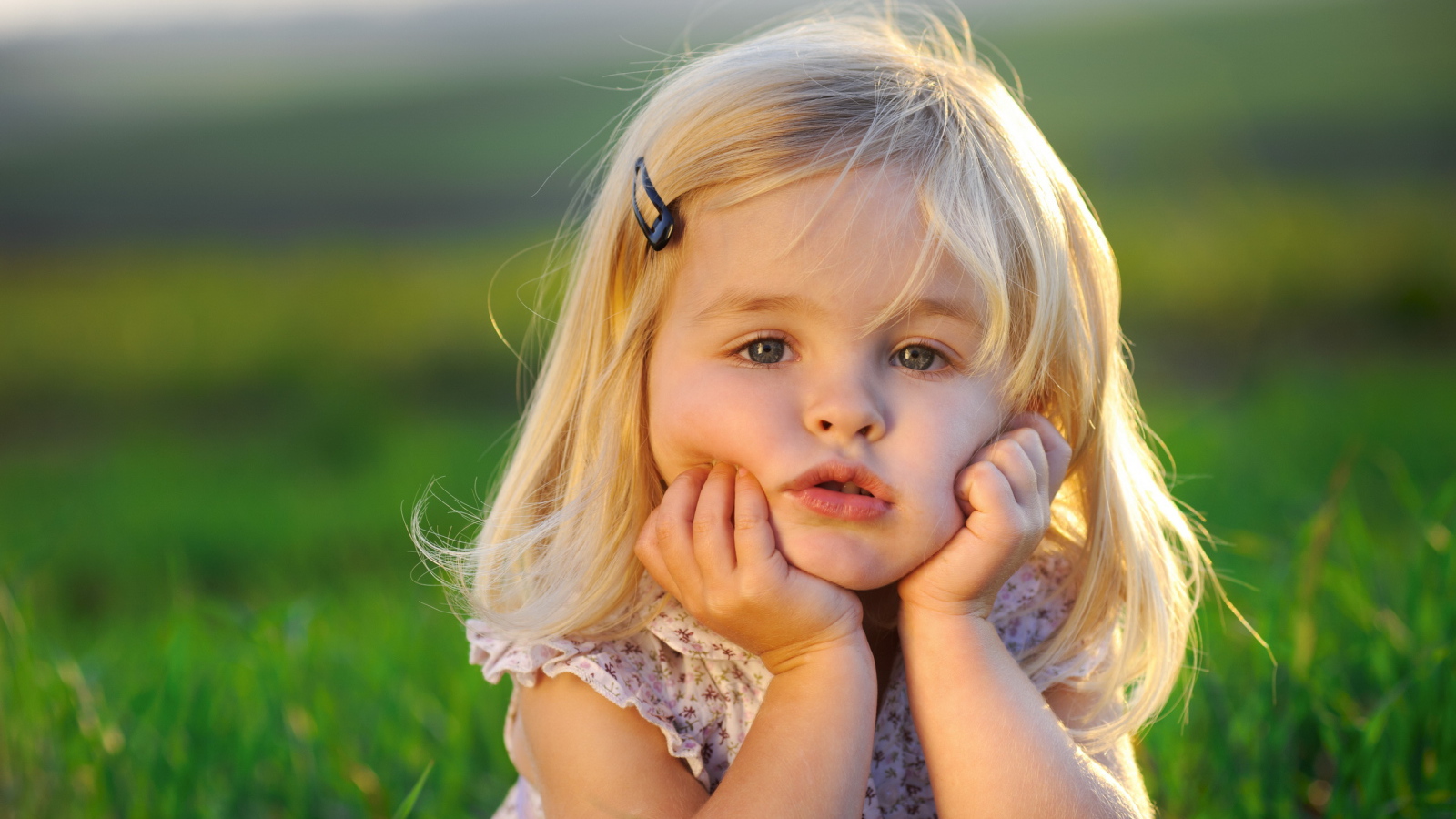 маленькая девочка