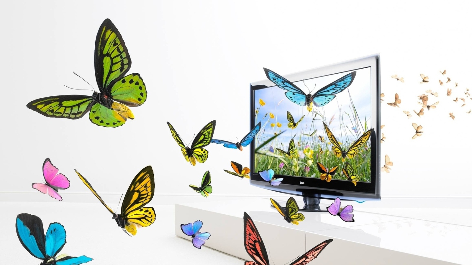 Реалистичный телевизор