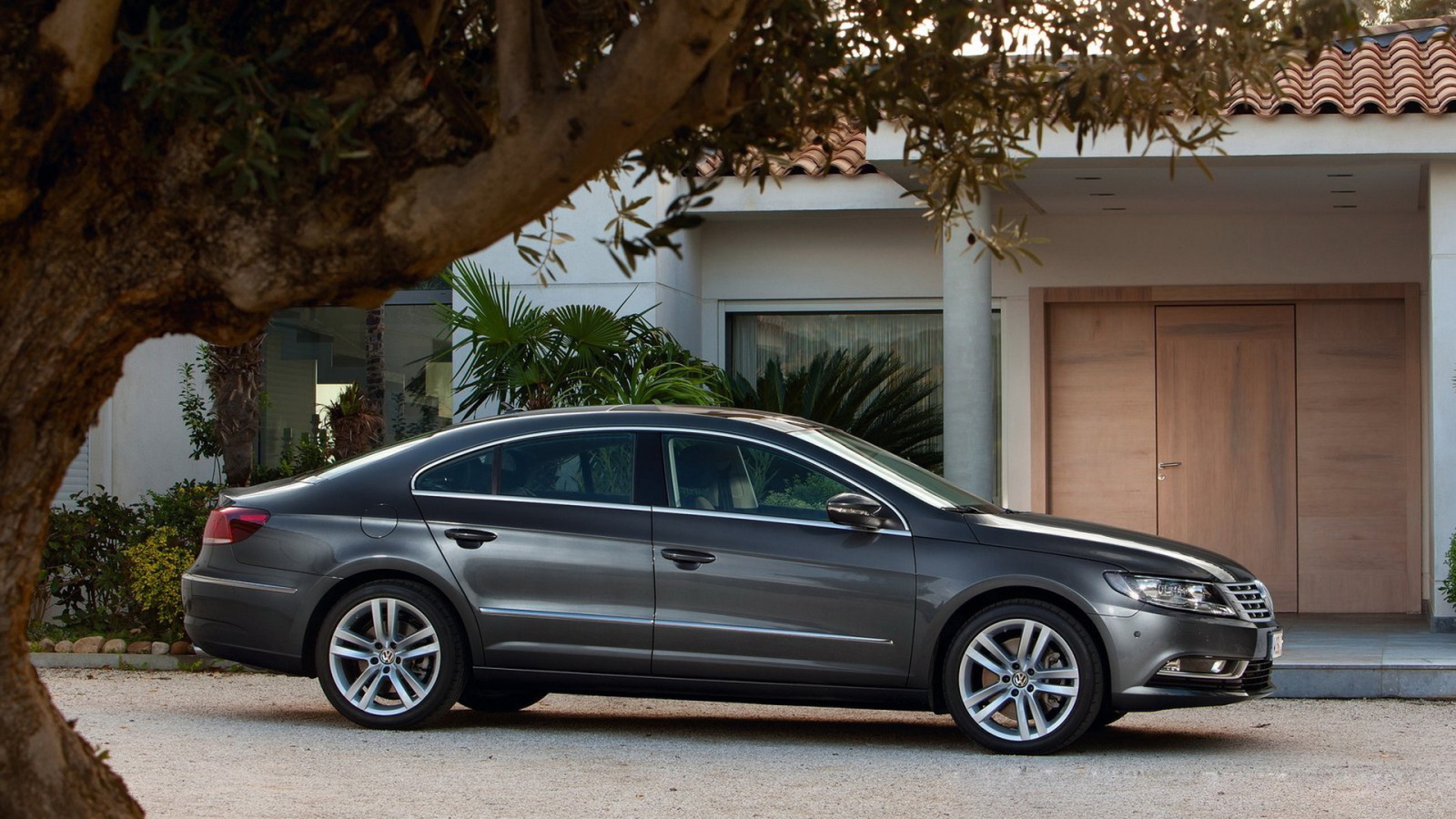 Volkswagen-Passat CC