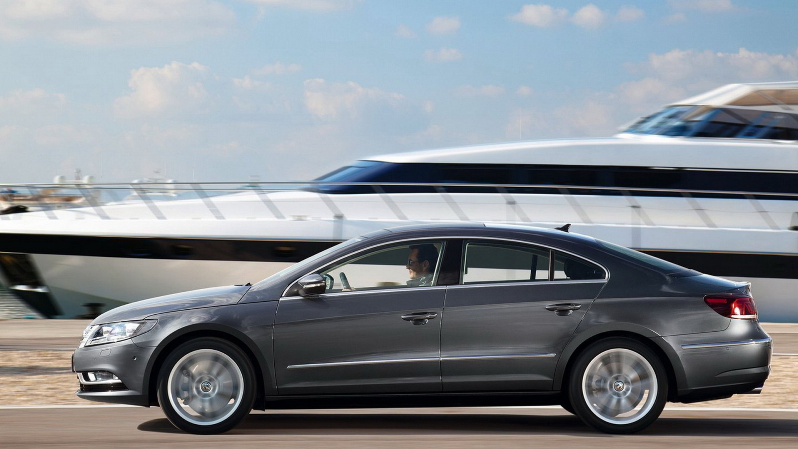 новый Volkswagen-Passat CC