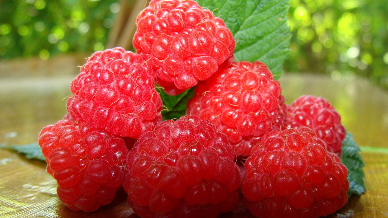 Сочная малина