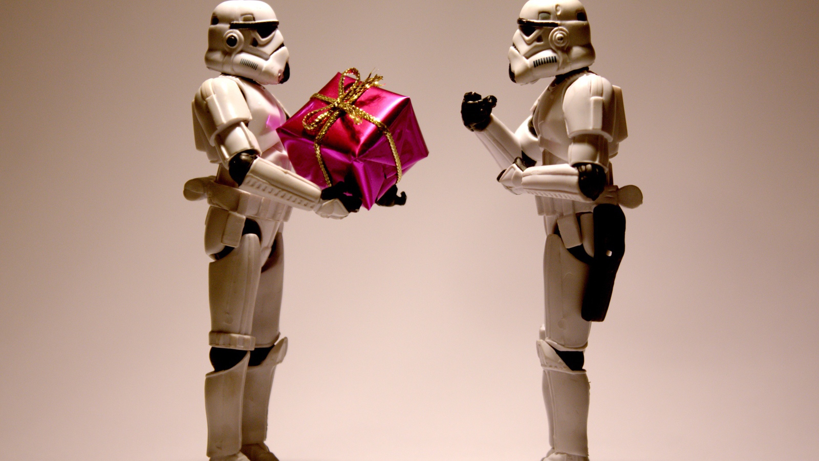 Работы с подарком