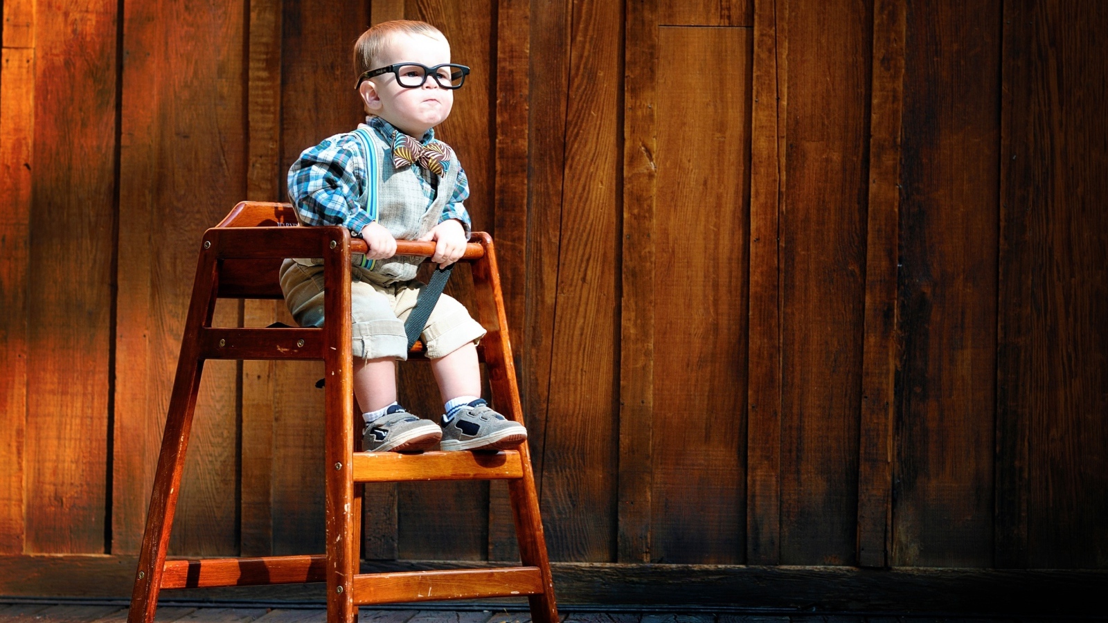 Мальчик в очках