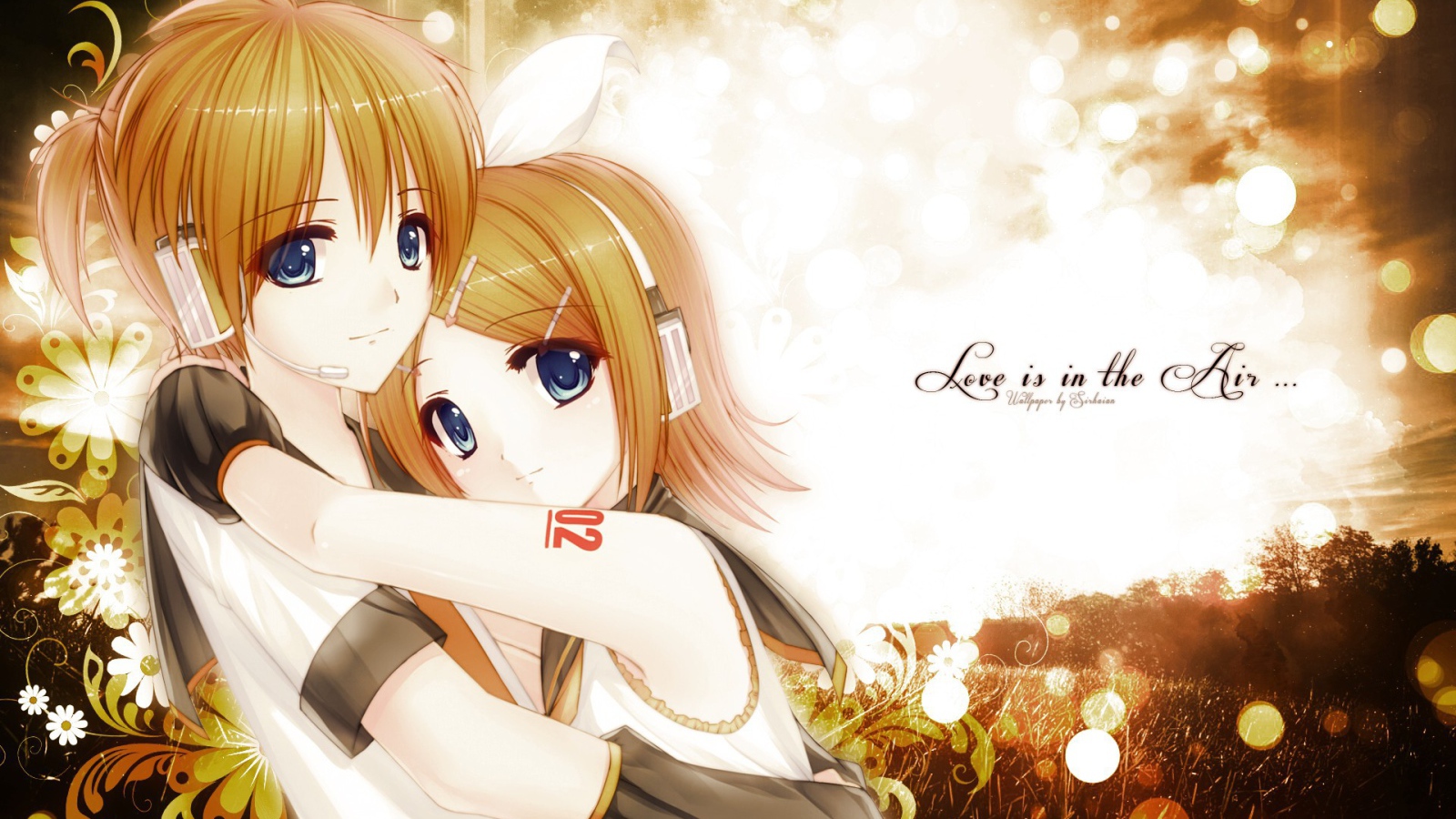 Девочки обнимаются