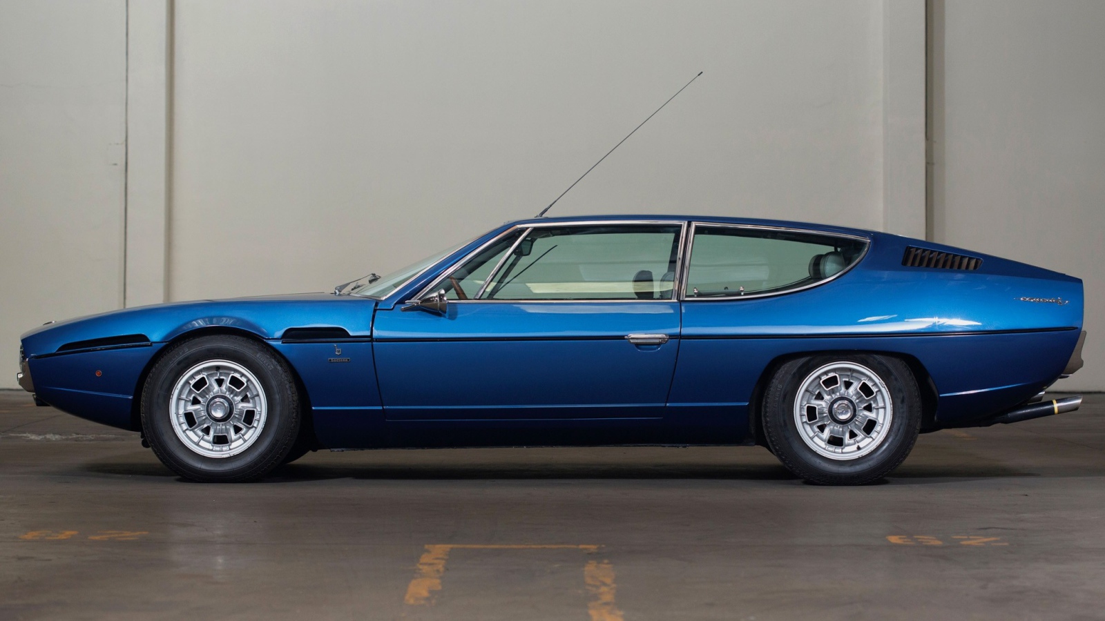 Ламборджини Эспада 400GTE