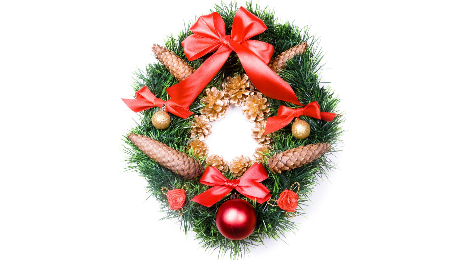 Венок с шишками на белом фоне на рождество