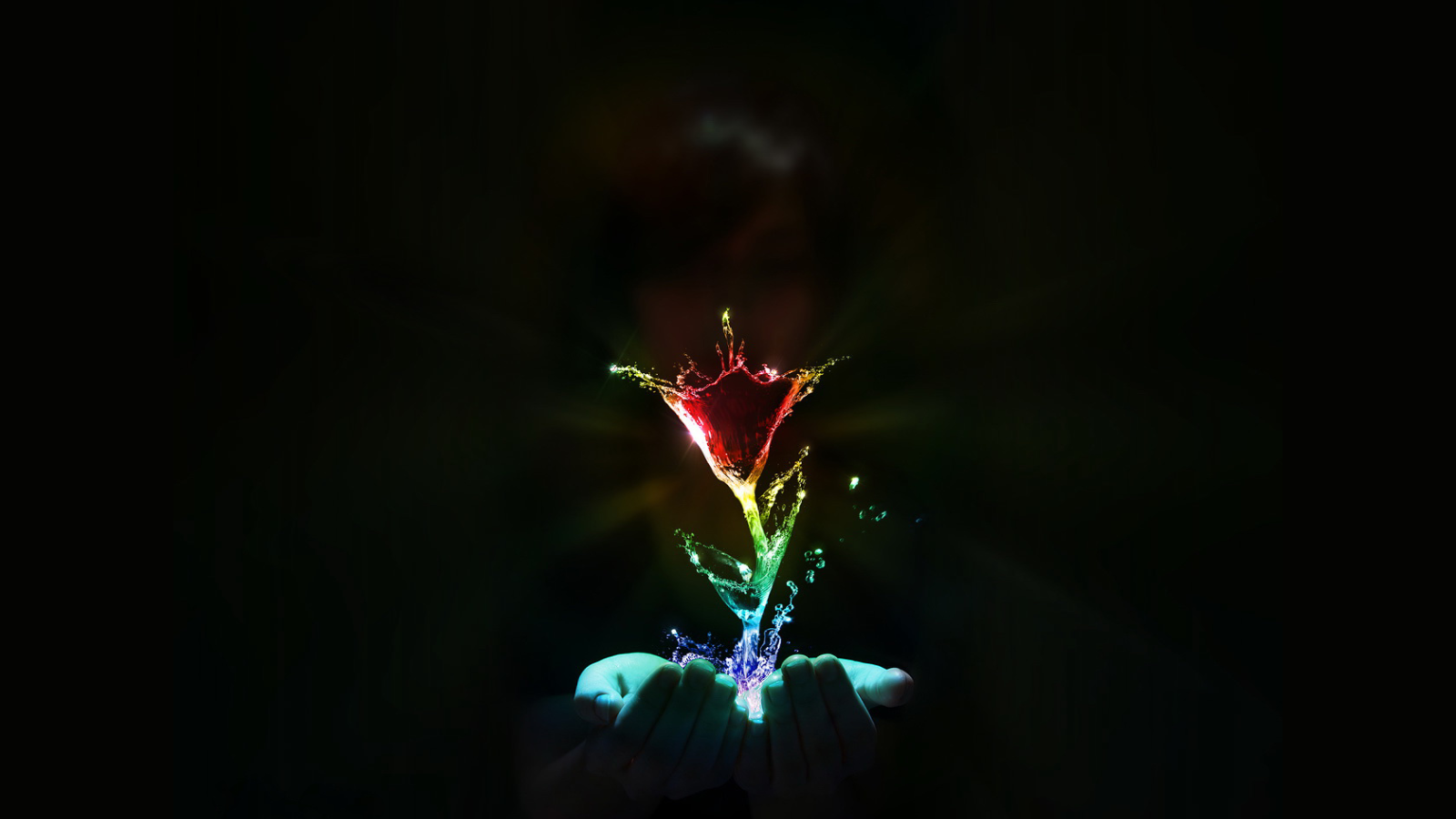 Водяной цветок в руках