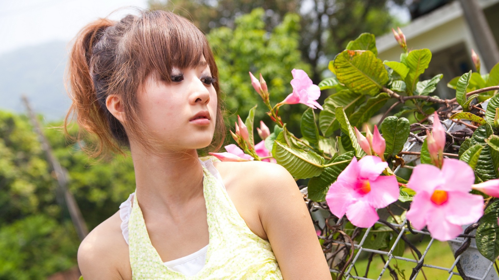 Японская модель Микако