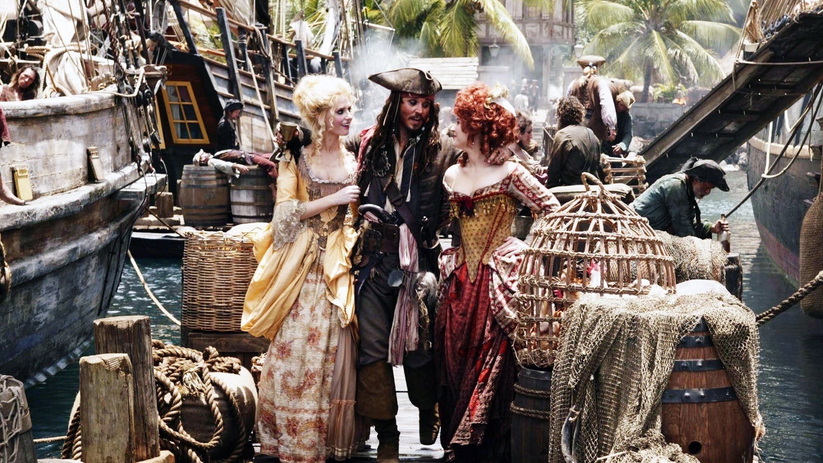 Капитан Джек с двумя дамами