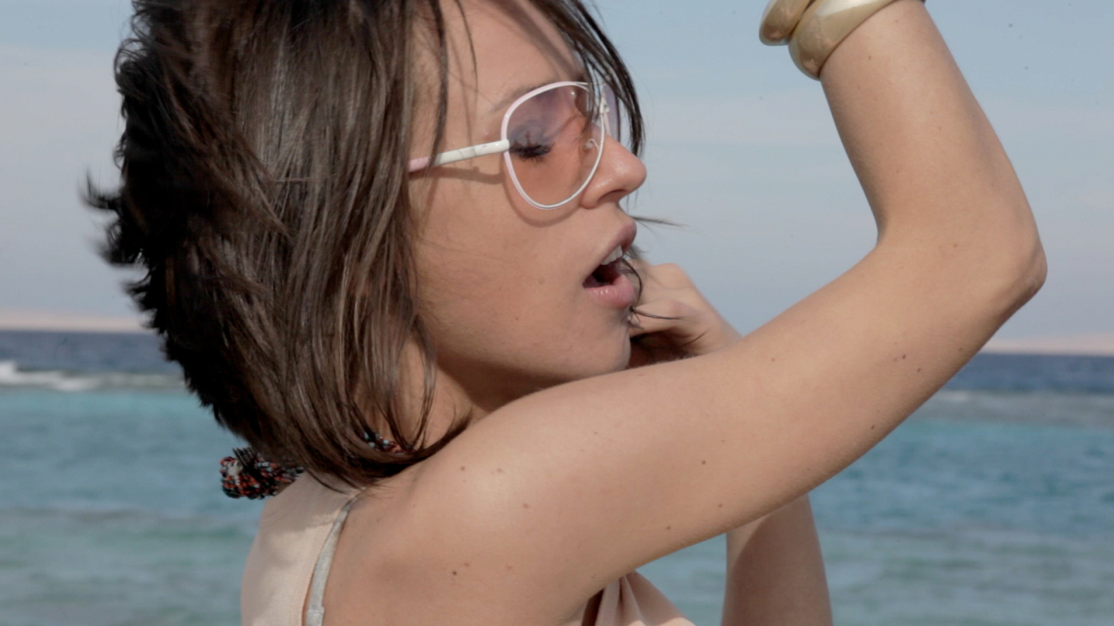 Iowa на фоне солнца