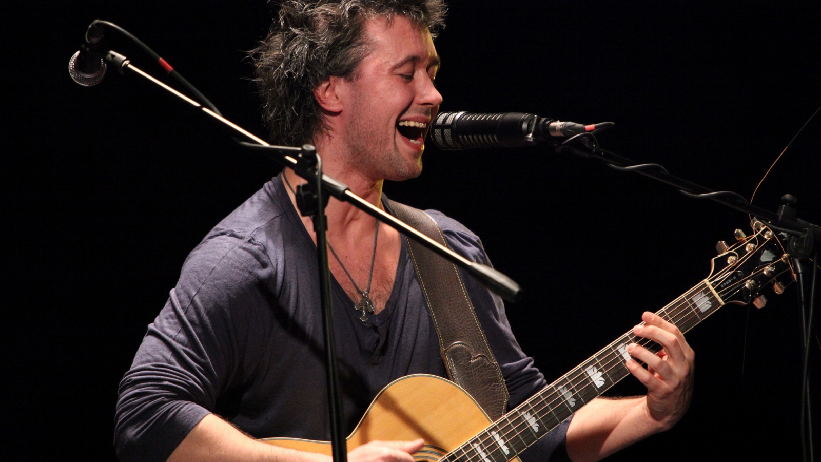 Сергей Бабкин с песней Забери