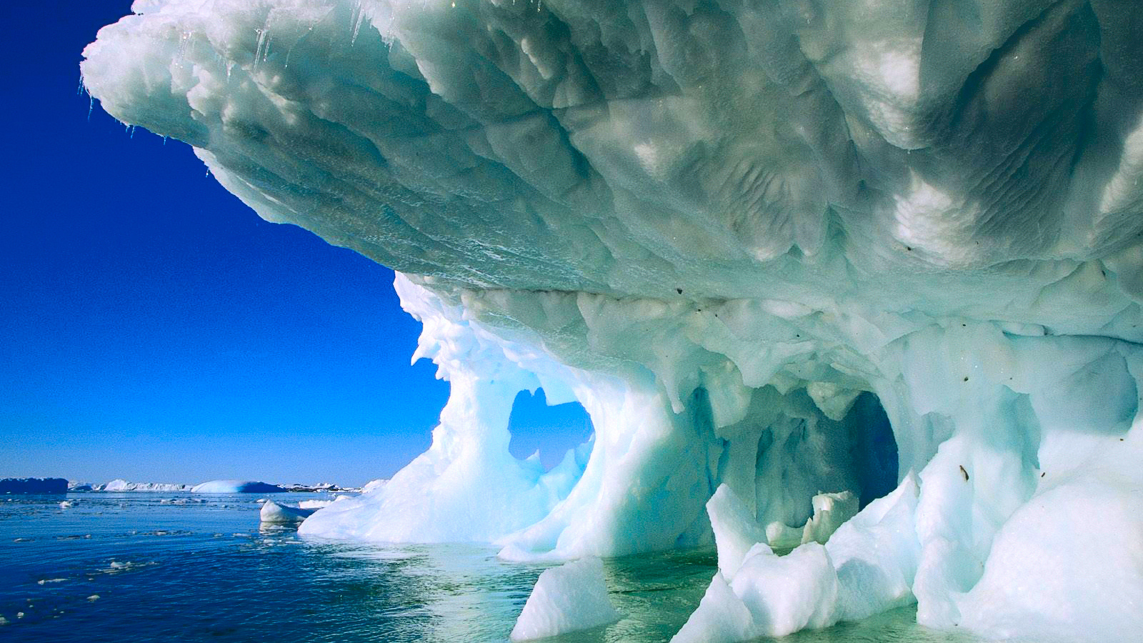 Фигурный айсберг
