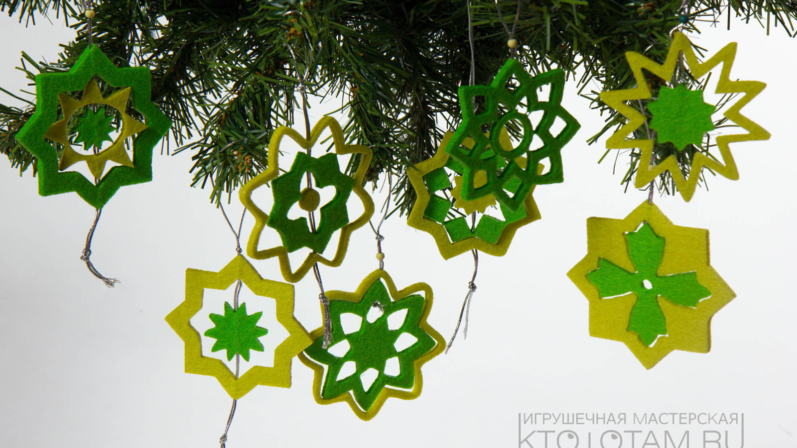 Елочные игрушки из войлока