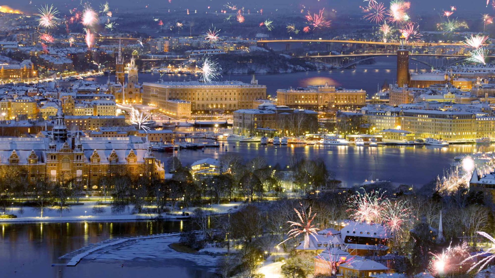 Новый год в большом городе