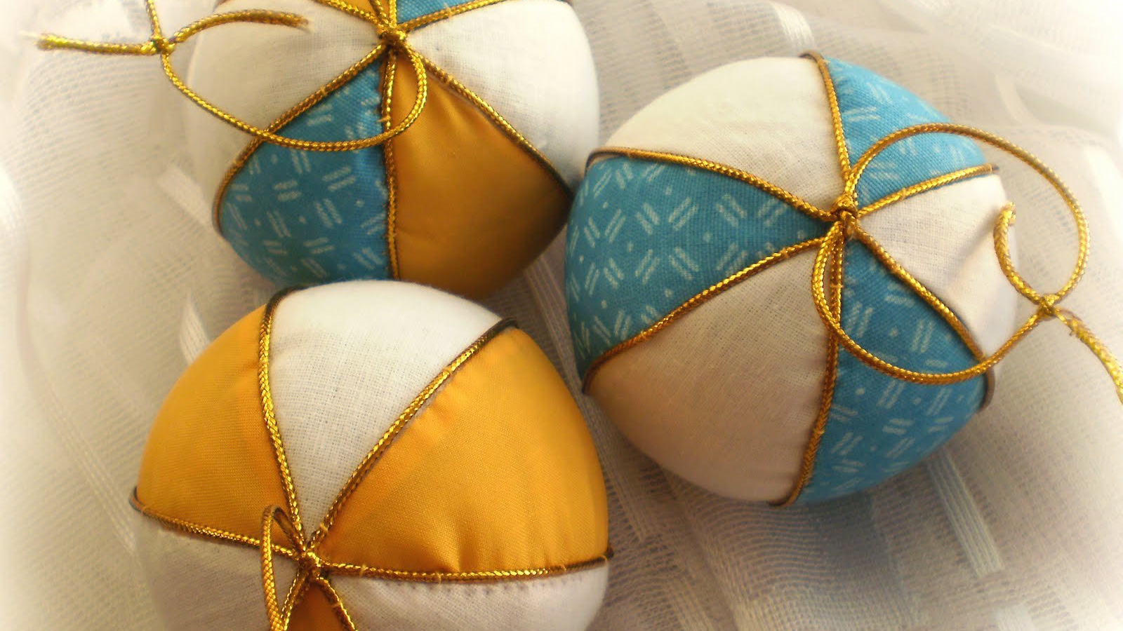 Mягкие елочные игрушки