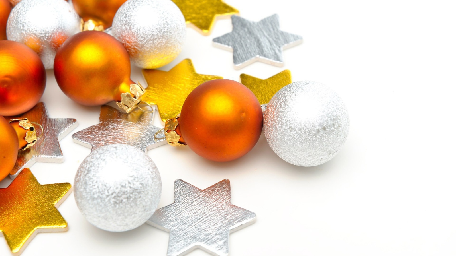 Желтые и белые шары и звездочки