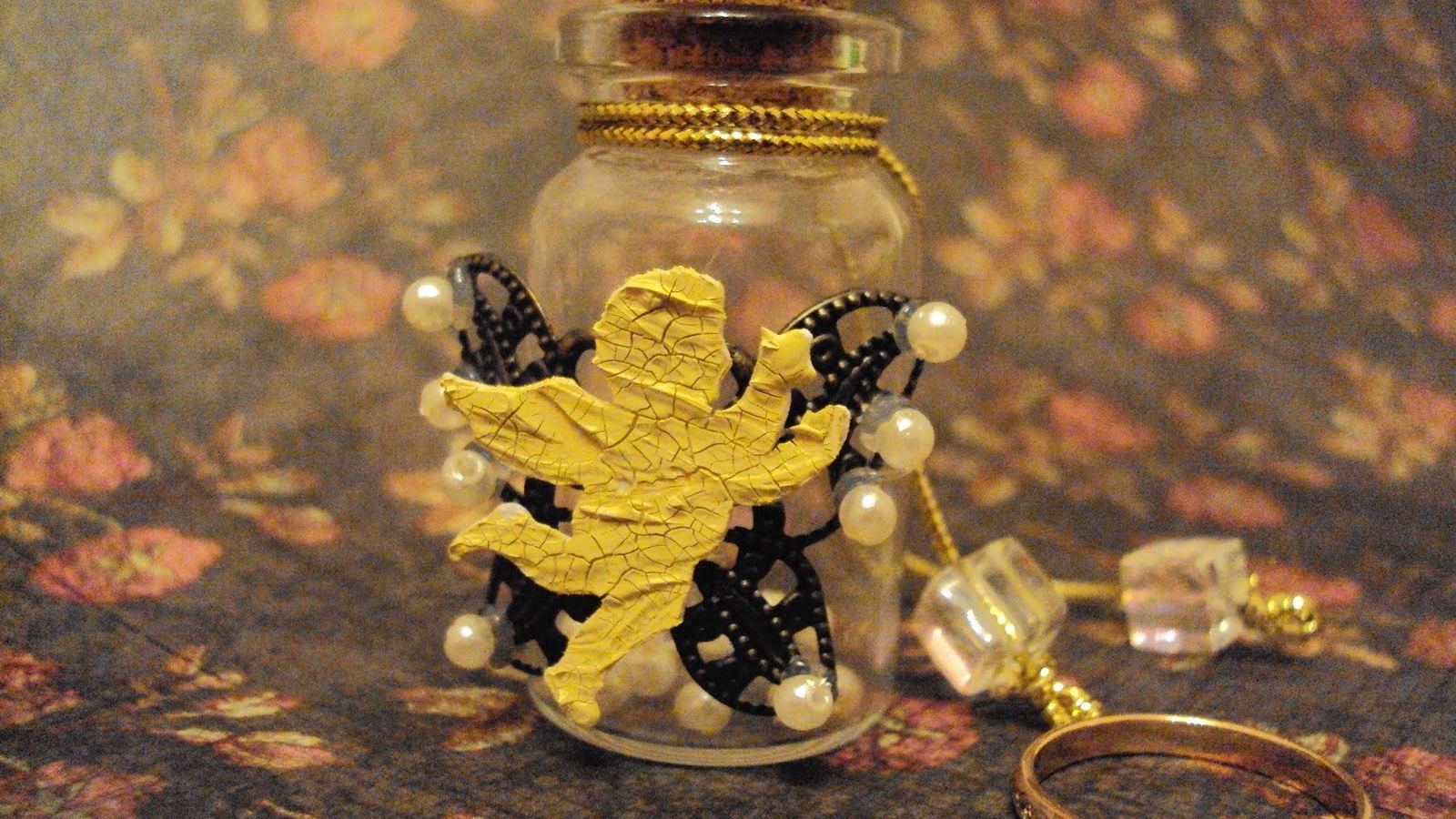 Cтеклянные елочные игрушки ручной работы