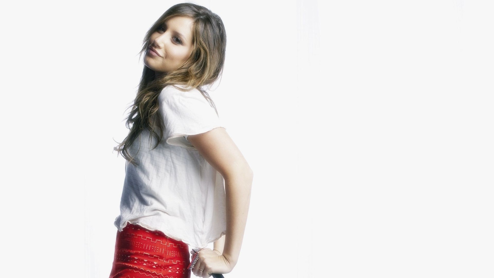 Актриса Эшли Тисдейл