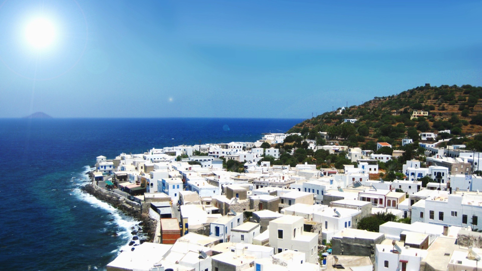 Остров Нисирос в Греции