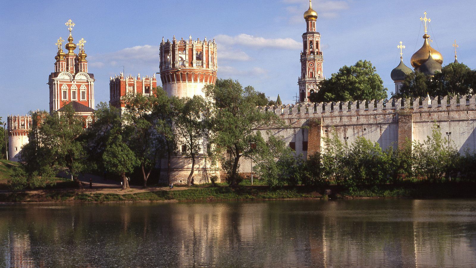 Дворец в Москве