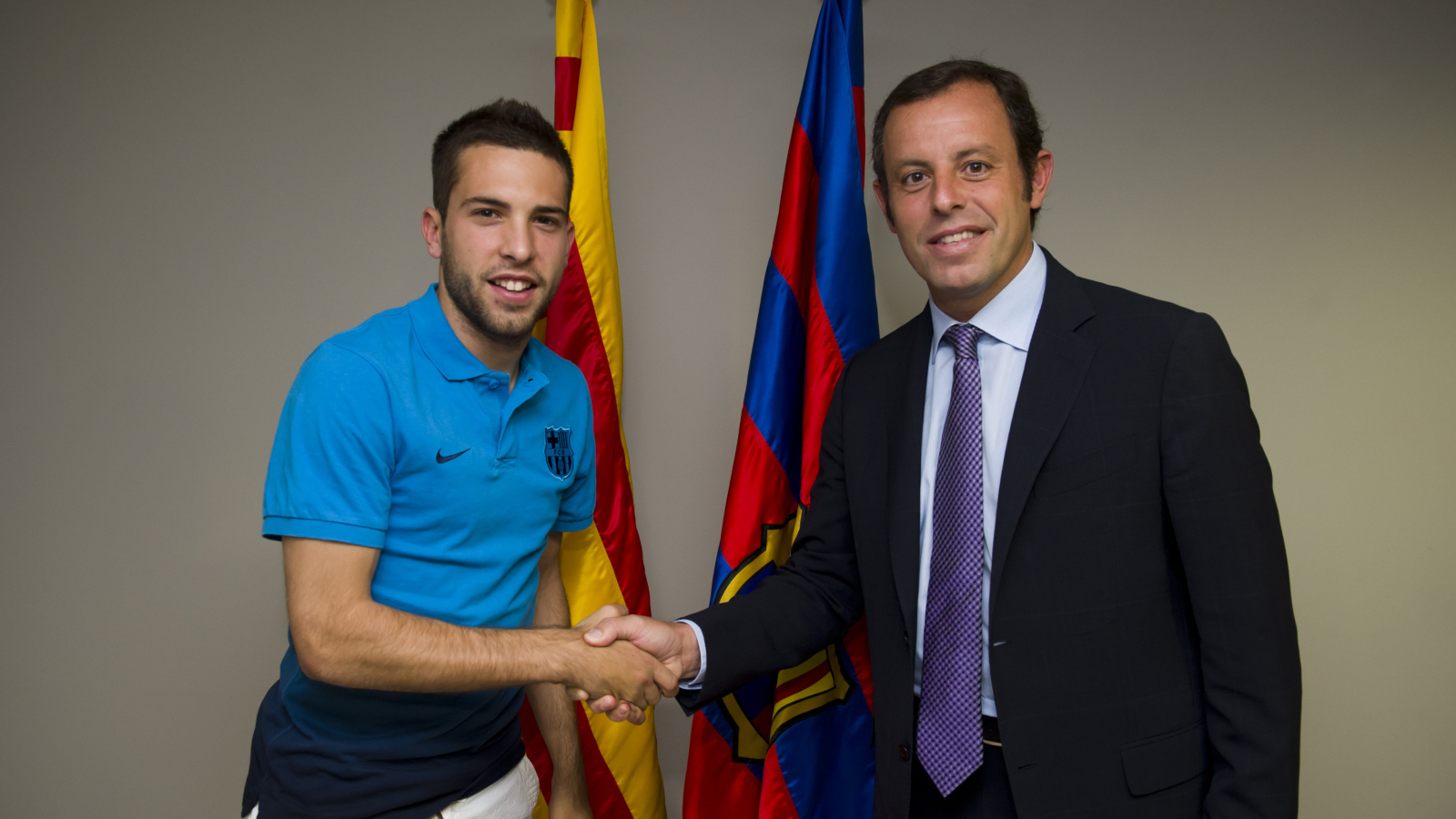 Барселона Хорди Альба подписал контракт